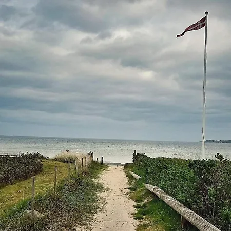 6 Person In Borkop-by Traum *